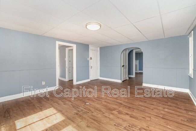 Building Photo - 149 N 2nd St