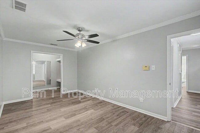 Building Photo - 2619 Livingston Ave