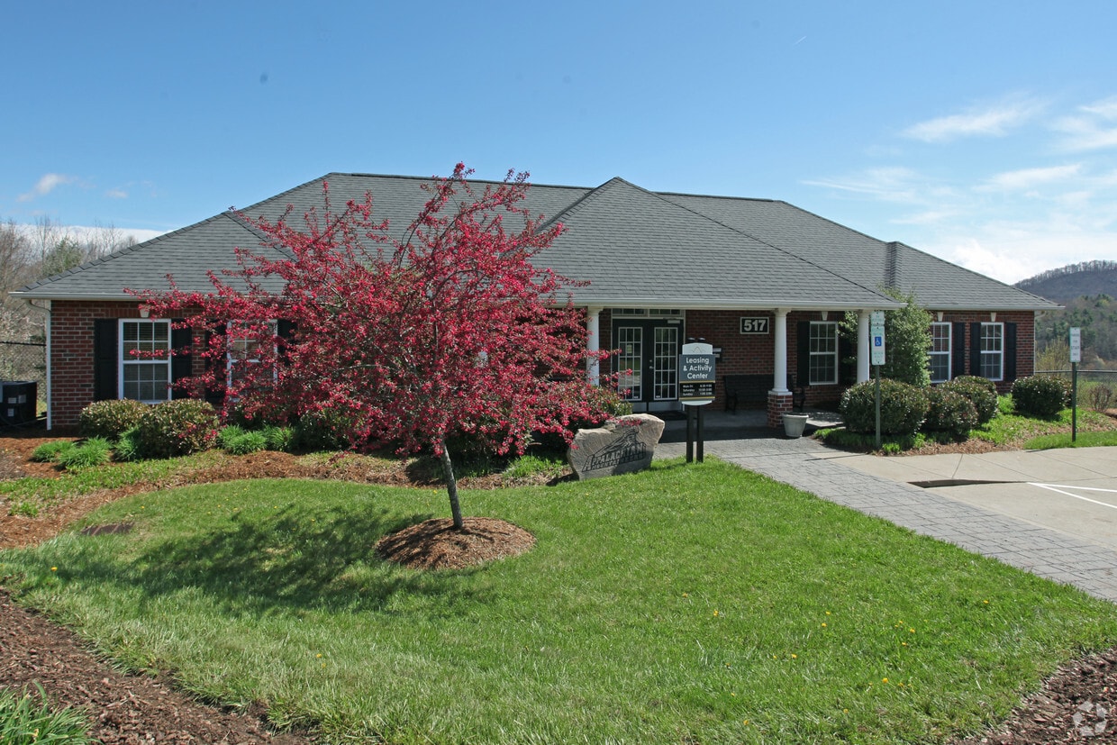 Mountaineer Village Boone Nc Apartment Finder