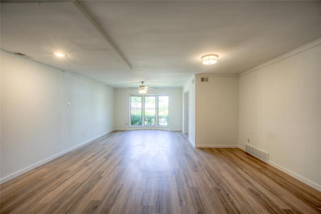 Building Photo - 10630 Sandpiper Ln