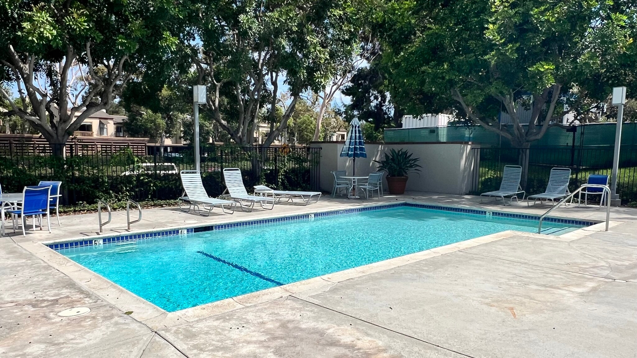 Building Photo - 31 La Serena