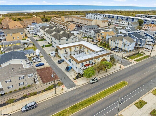 Building Photo - 4224 W Brigantine Ave