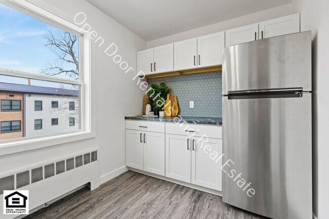 Building Photo - 1823 Griswold Dr