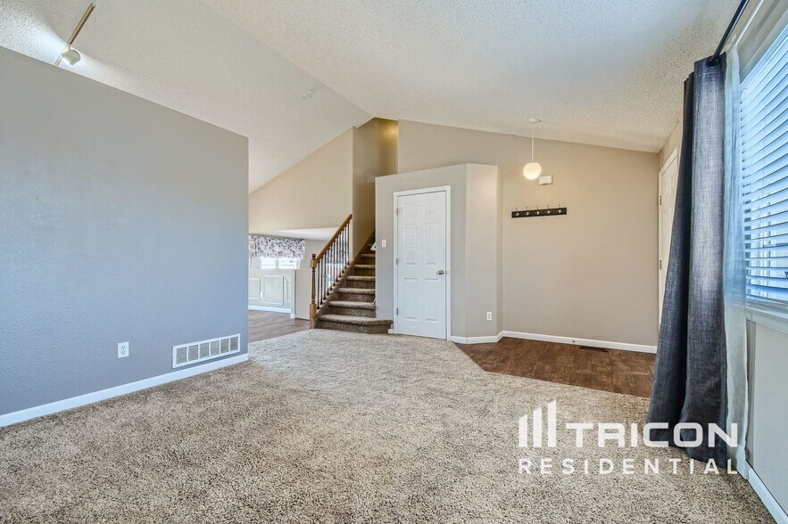 Building Photo - 2658 Comanche Creek Dr