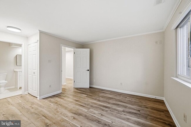 Building Photo - 405B Mulberry Cove