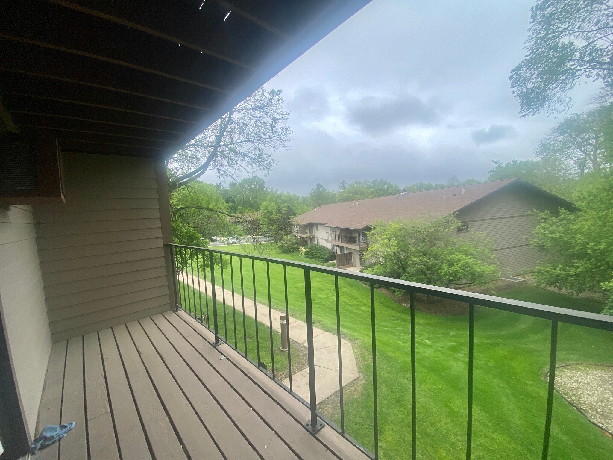 Building Photo - 5333 Brody Dr