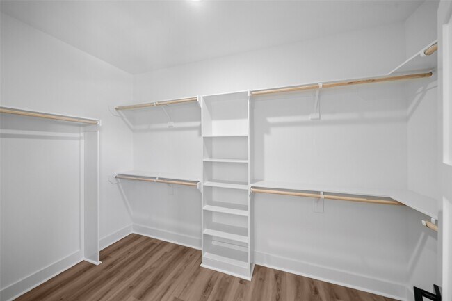 Building Photo - 23 Presidio Rd