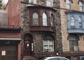 Building Photo - 111 S 8th St