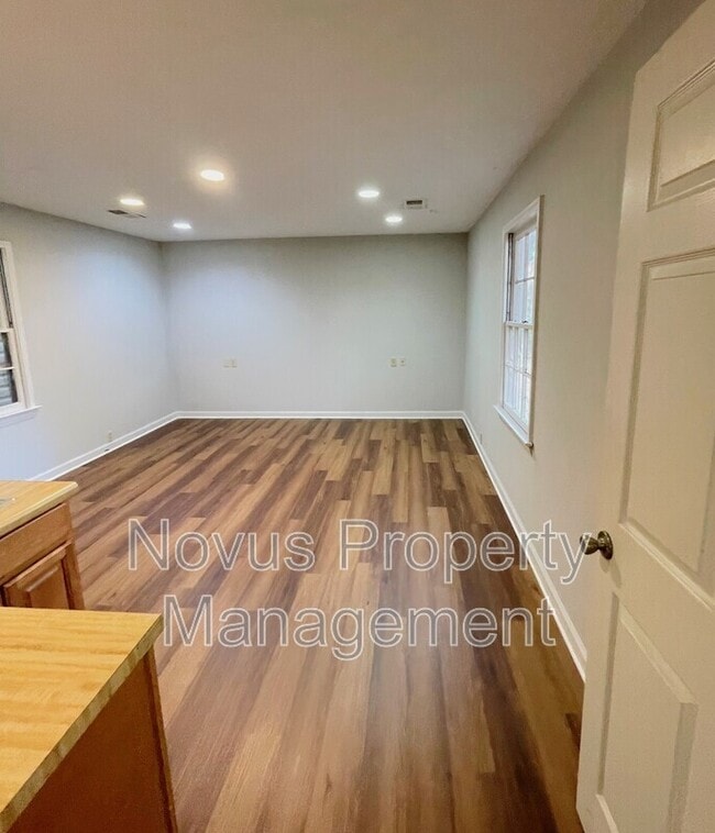 Primary Photo - 115 Springdale Ave