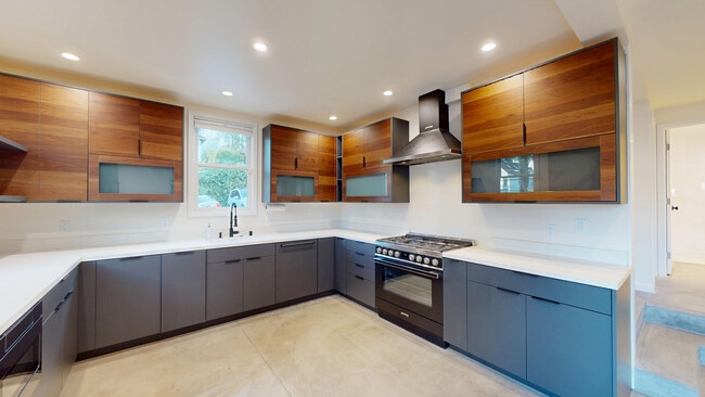 Building Photo - 3922 21st St