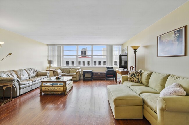 Building Photo - 1160 N Federal Hwy