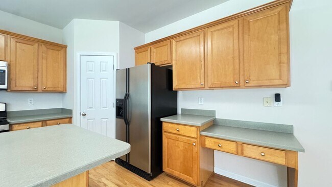 Building Photo - 3695 Fedorite Walk