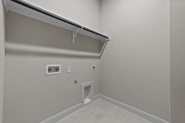 Building Photo - 3320 Abelia St