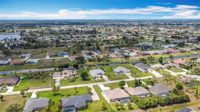 Building Photo - 613 Boundary Blvd