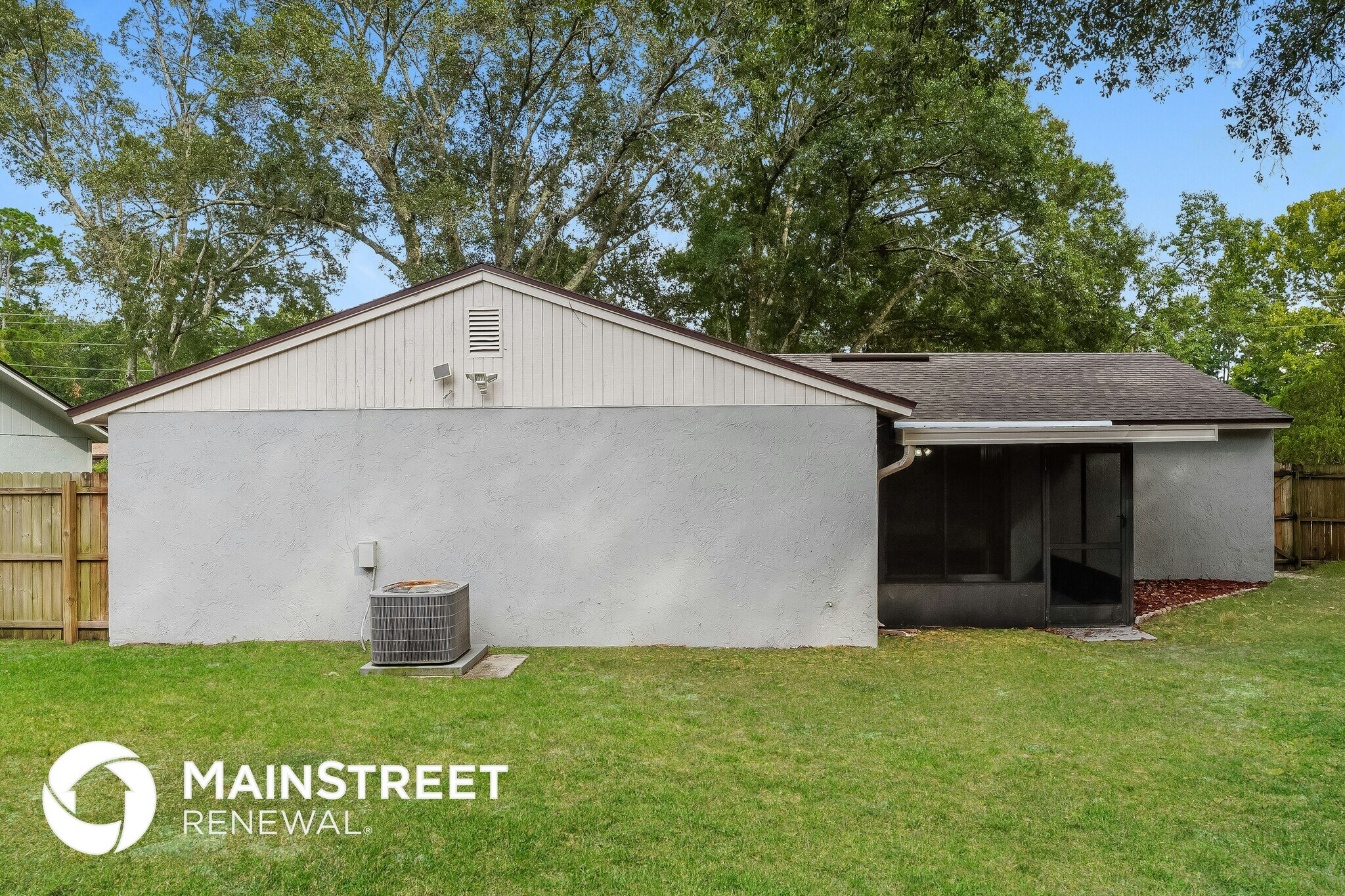 Building Photo - 2835 Kiowa Ave