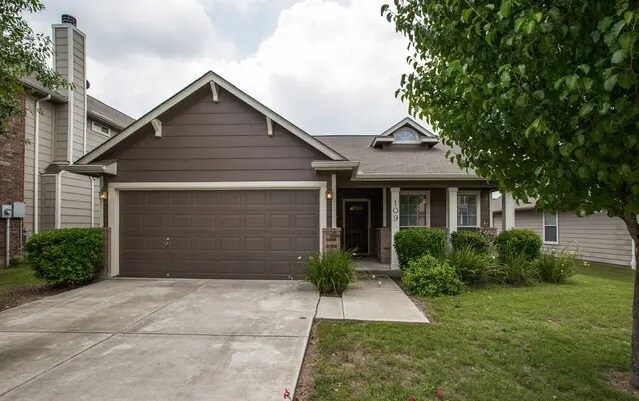 Primary Photo - 109 Burning Tr