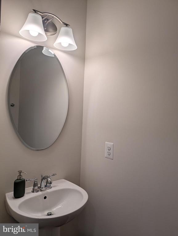 Building Photo - 1515 Idlewild Blvd