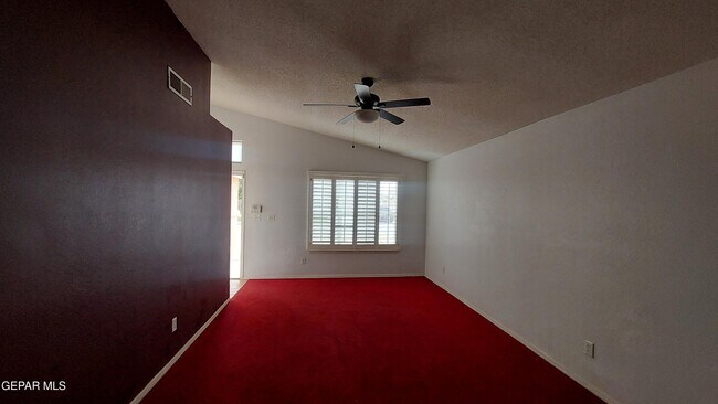 Building Photo - 12641 Tierra Tigre Ave