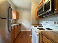Building Photo - 669 Waterville St