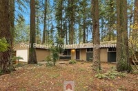 Building Photo - 5695 SW Washington Ct