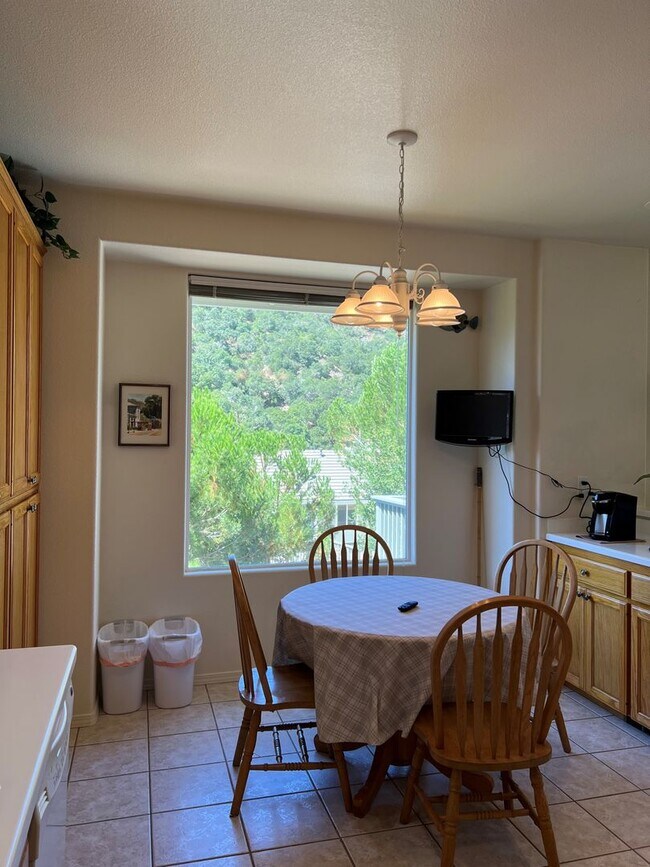 Building Photo - 6213 Kestrel Ln