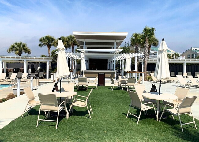 Building Photo - 2808 Seabrook Island Rd