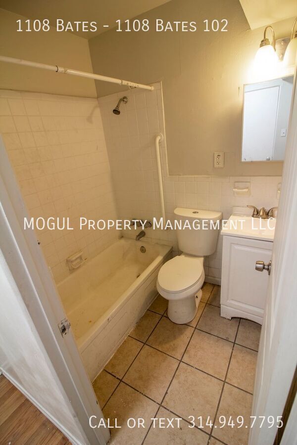 Building Photo - ***Free Rent Special*** South City Studio ...