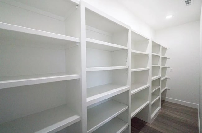 Building Photo - Stunning Home for Rent in Coler Creek!