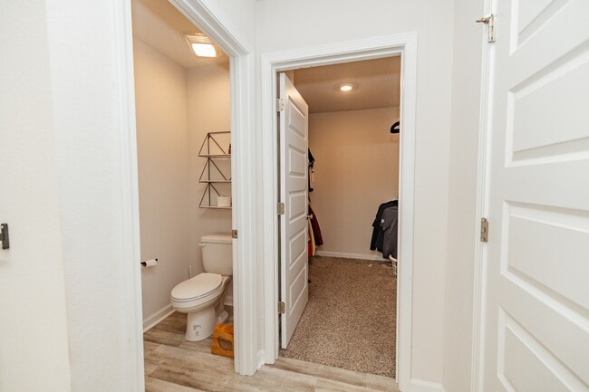 Building Photo - 3032 Heritage Plantation Blvd