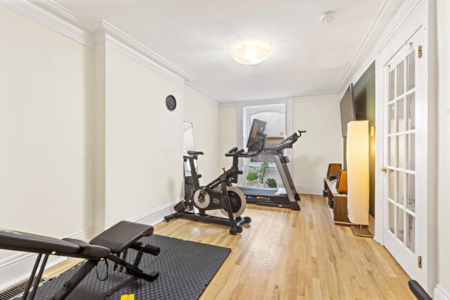 Building Photo - 1111 Bloomfield St