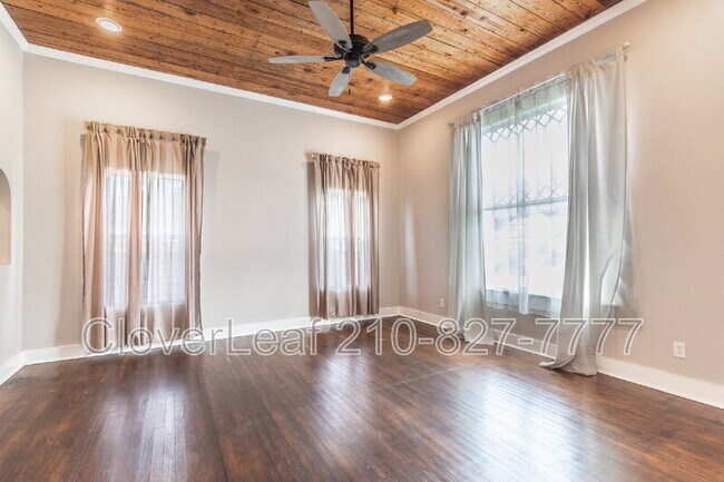 Building Photo - 242 Furnish Ave