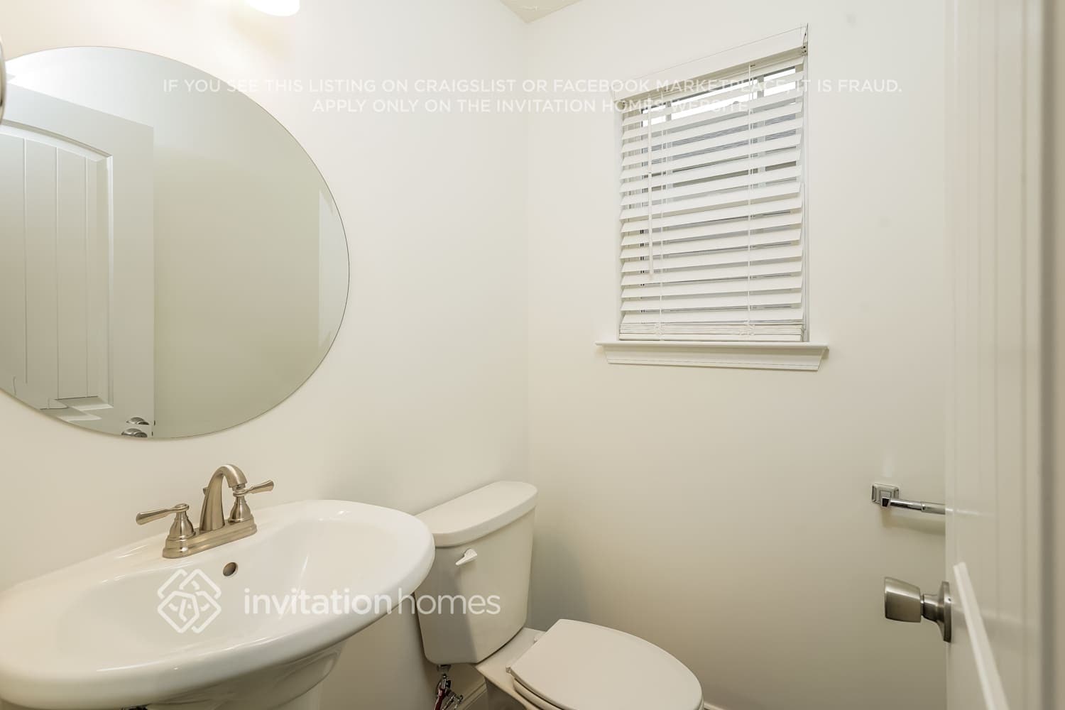 Building Photo - 319 Green Hills Dr