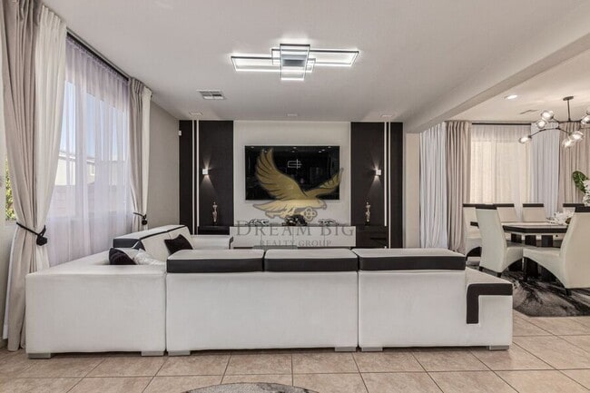 Building Photo - 10178 Blacktail Hill Ct