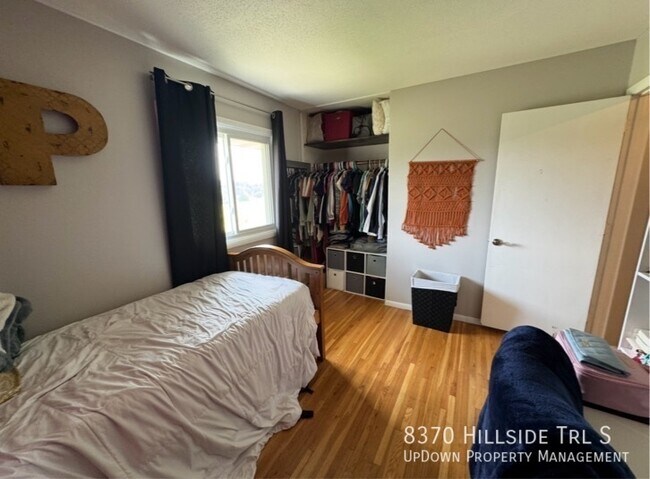 Building Photo - 8370 Hillside Trail S