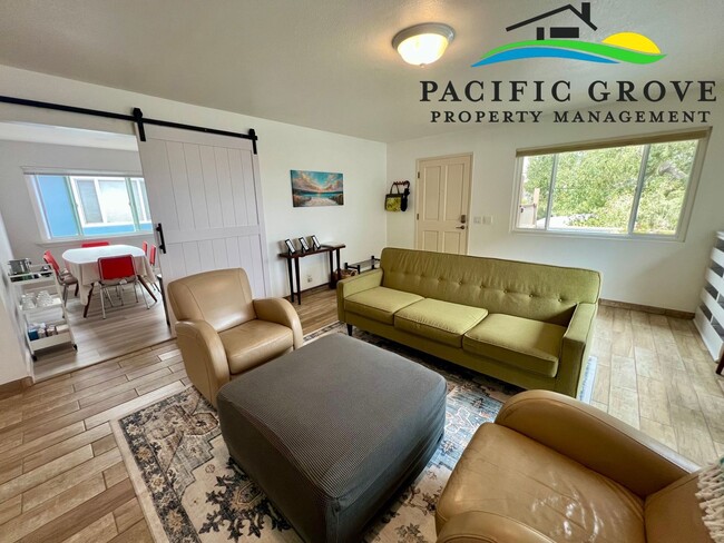 Building Photo - Furnished Single Family Home in Pacific Grove available NOW!