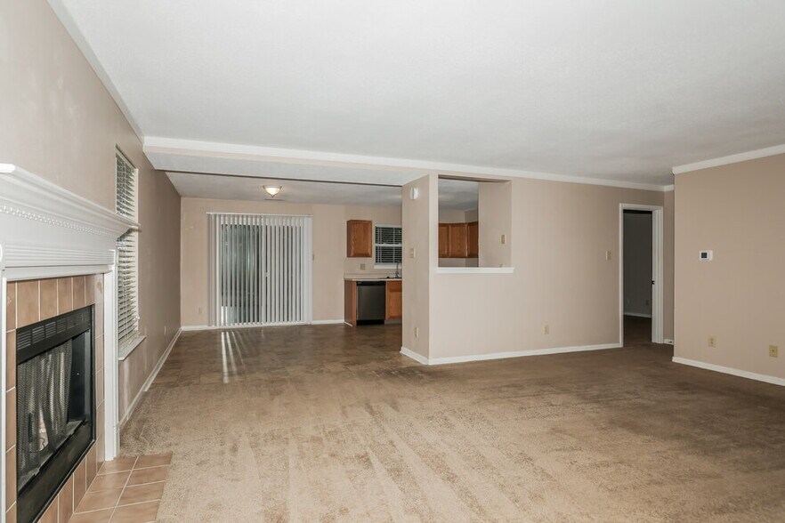 Building Photo - 7756 Mistflower Ln