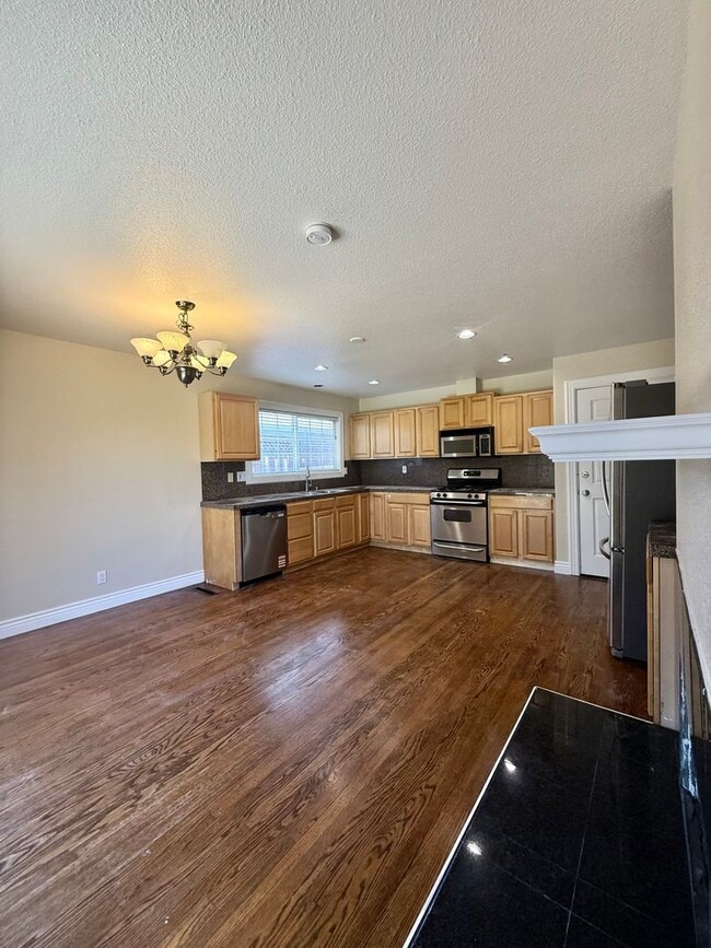 Building Photo - 1767 Cardel Way
