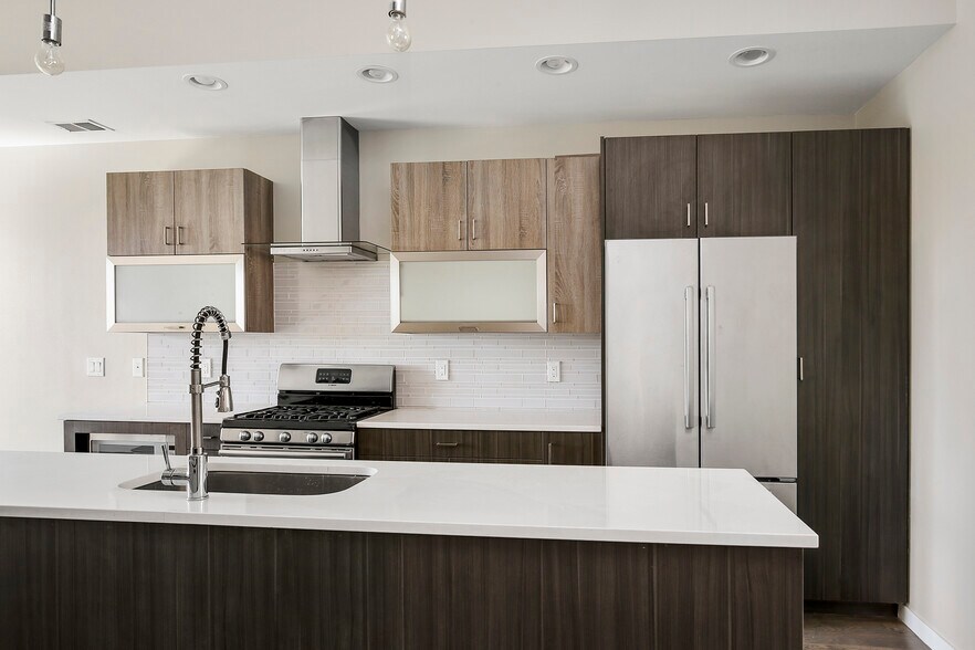 Kitchen 1 - 2602 W 24th Ave