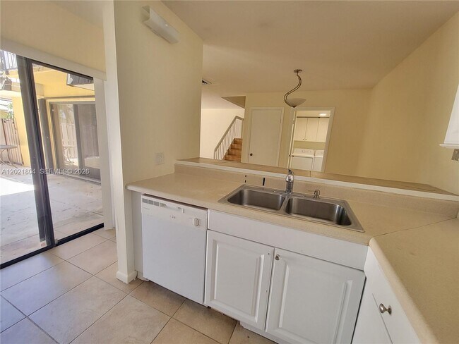 Building Photo - 3227 32nd Way