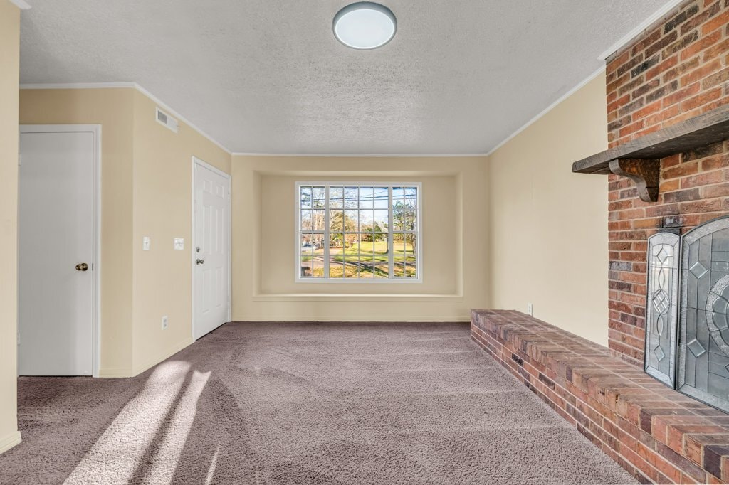 Building Photo - 343 Miller Ave