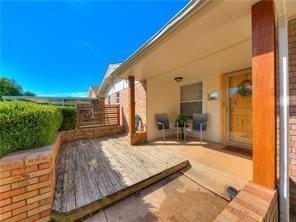 Building Photo - 218 Tanglewood Dr