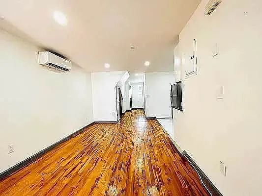 Building Photo - Spacious 2 Bedroom 2Bath