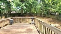 Building Photo - 9017 Erinsbrook Dr