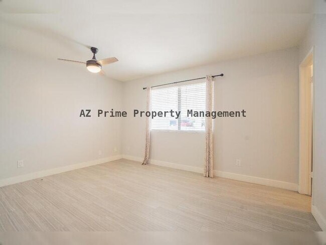 Building Photo - 8139 E Osborn Rd