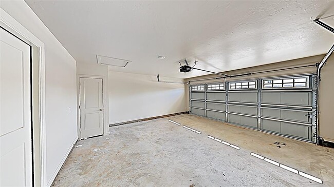 Building Photo - 5000 Avion Ct