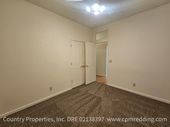 Building Photo - 1225 River Ridge Dr