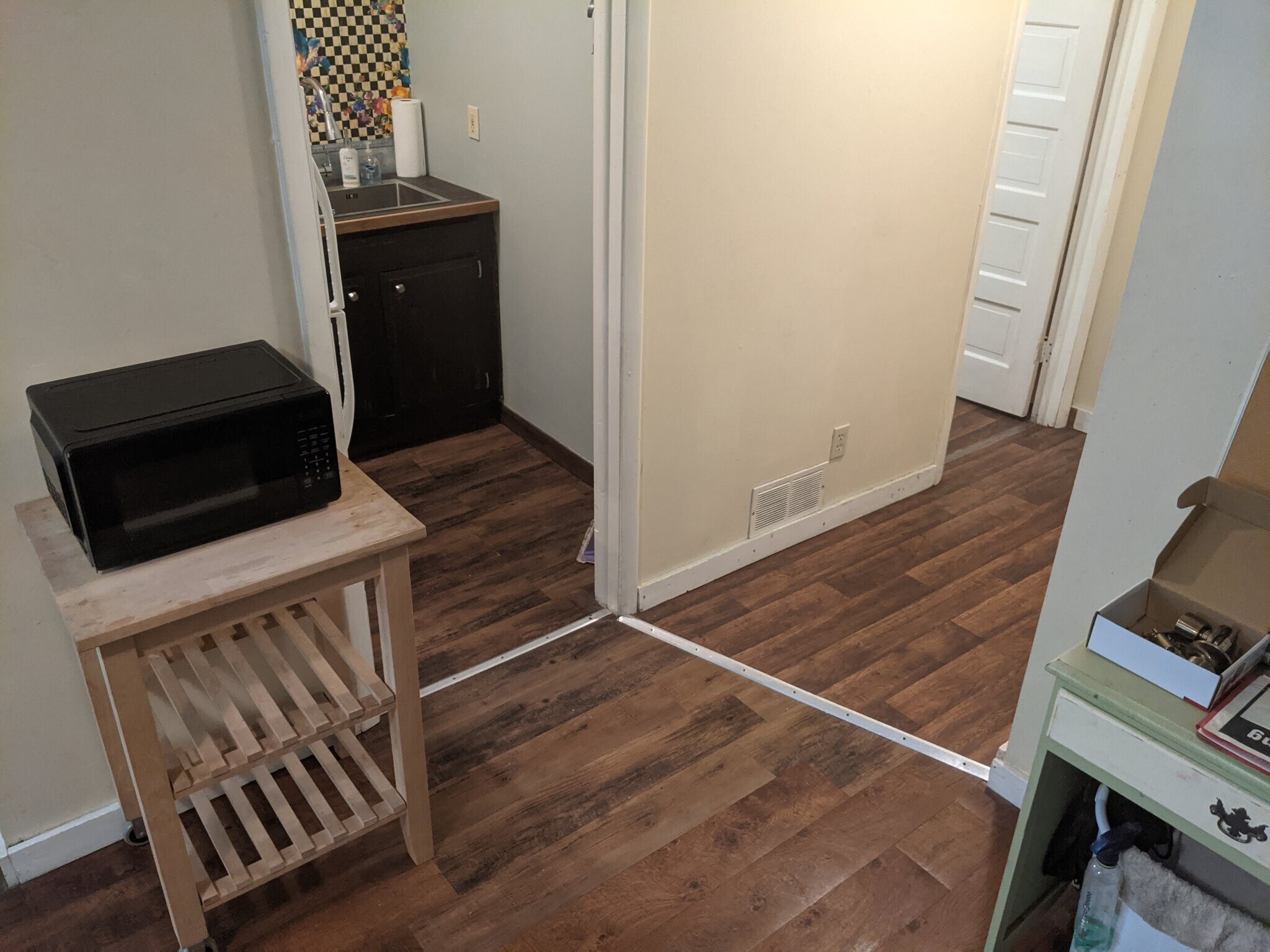 Building Photo - 60 N Main St