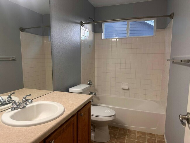 Building Photo - 10237 Willowbridge Way