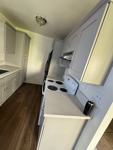 Building Photo - 23244 Orange Ave