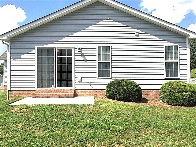 Building Photo - 160 Bristol View Cir